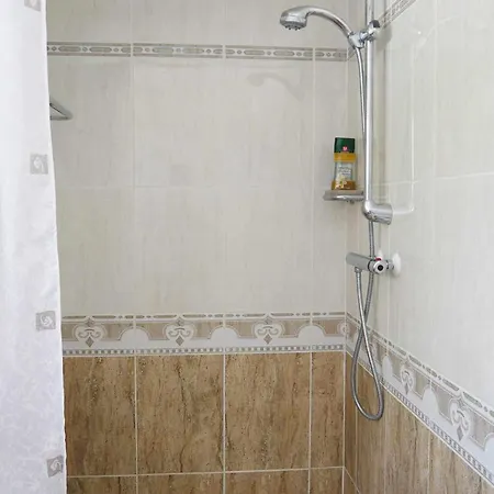 Disfrute Del Relax La Privacidad Y La Comodidad En Esta Villa Con Piscina ヴィラ