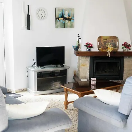 ヴィラ Disfrute Del Relax La Privacidad Y La Comodidad En Esta Villa Con Piscina カルプ