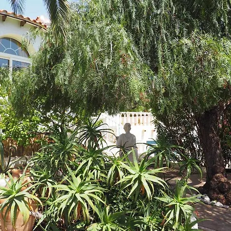 ヴィラ Disfrute Del Relax La Privacidad Y La Comodidad En Esta Villa Con Piscina *