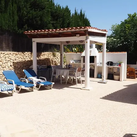 Disfrute Del Relax La Privacidad Y La Comodidad En Esta Villa Con Piscina ヴィラ カルプ